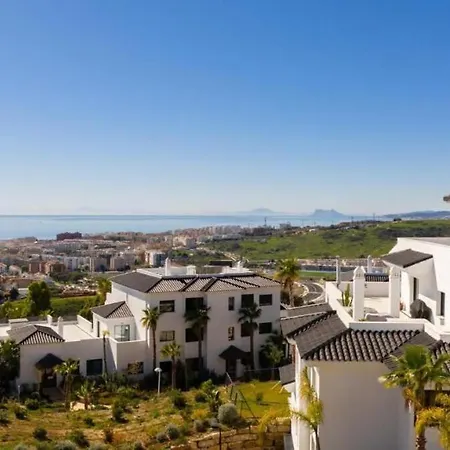 Mirador Hills Luxury Hills Gym Pools Restaurants Apartment *